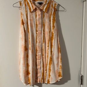 Ann Taylor sleeveless top, size Medium